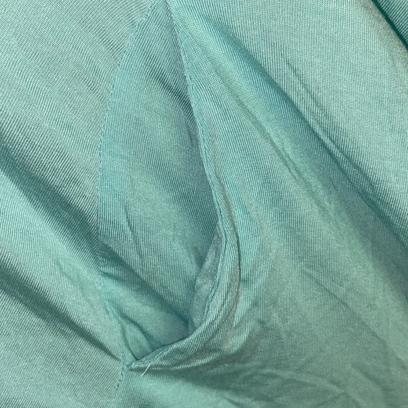 NWOT L PEACE LOVE WORLD AQUA CARDIGAN POCKETS - Picture 10 of 15